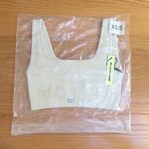 Brand new SETActive Bra in Oat Milk